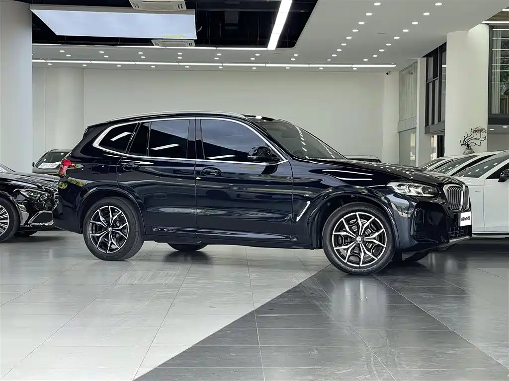 BMW X3 2021 — фото 3