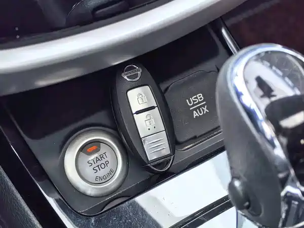 Nissan Tiida 2016