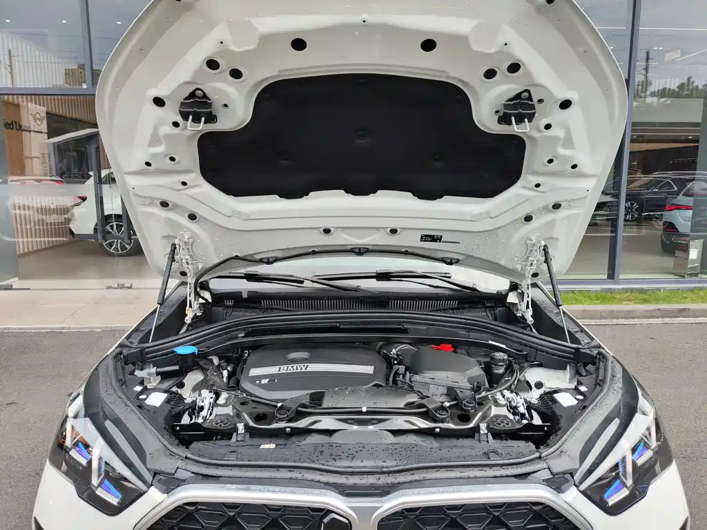 BMW X2 2025 — фото 3