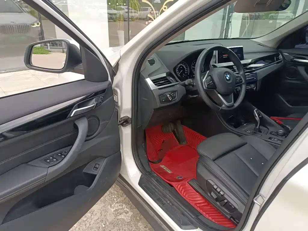 BMW X1 2020 — фото 16
