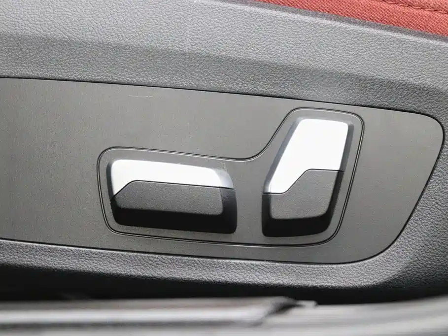 BMW 3 Series 2022 — фото 12