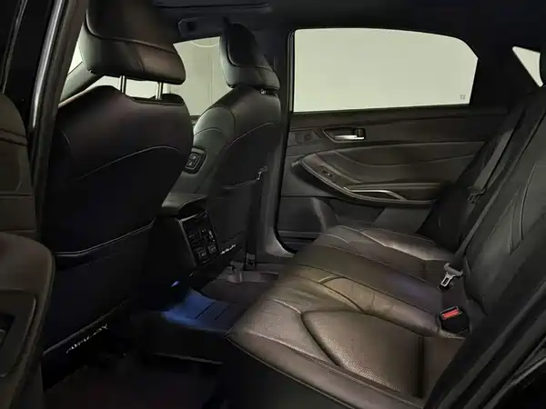 Toyota Avalon 2022