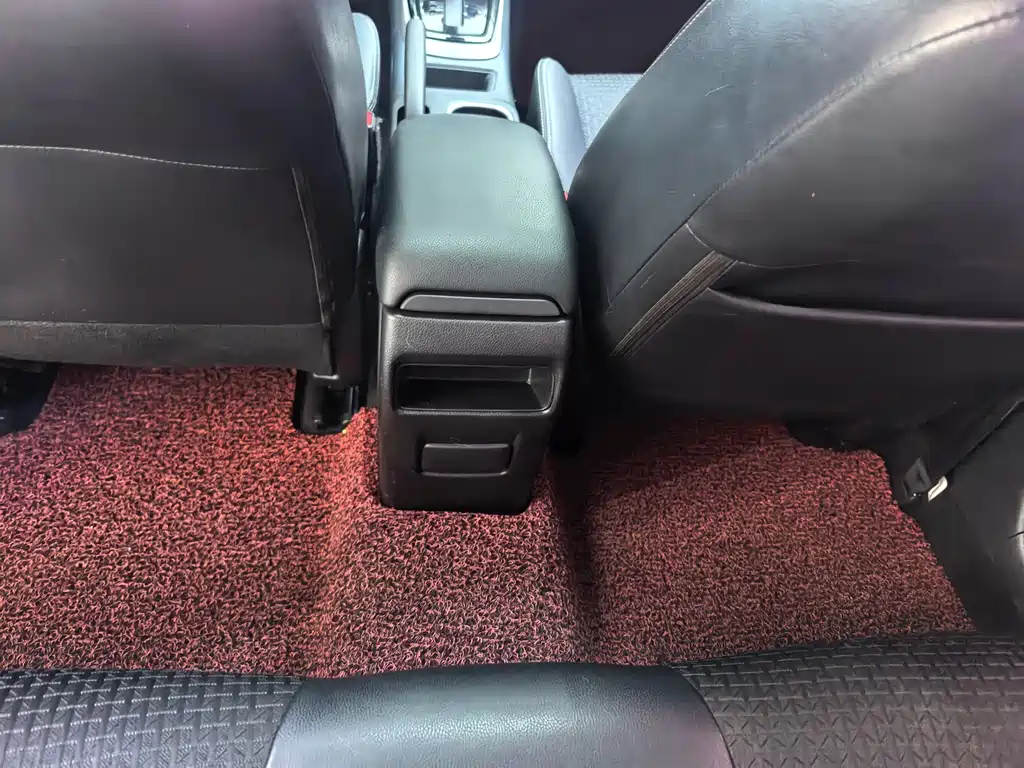 Nissan Tiida 2019 — фото 14