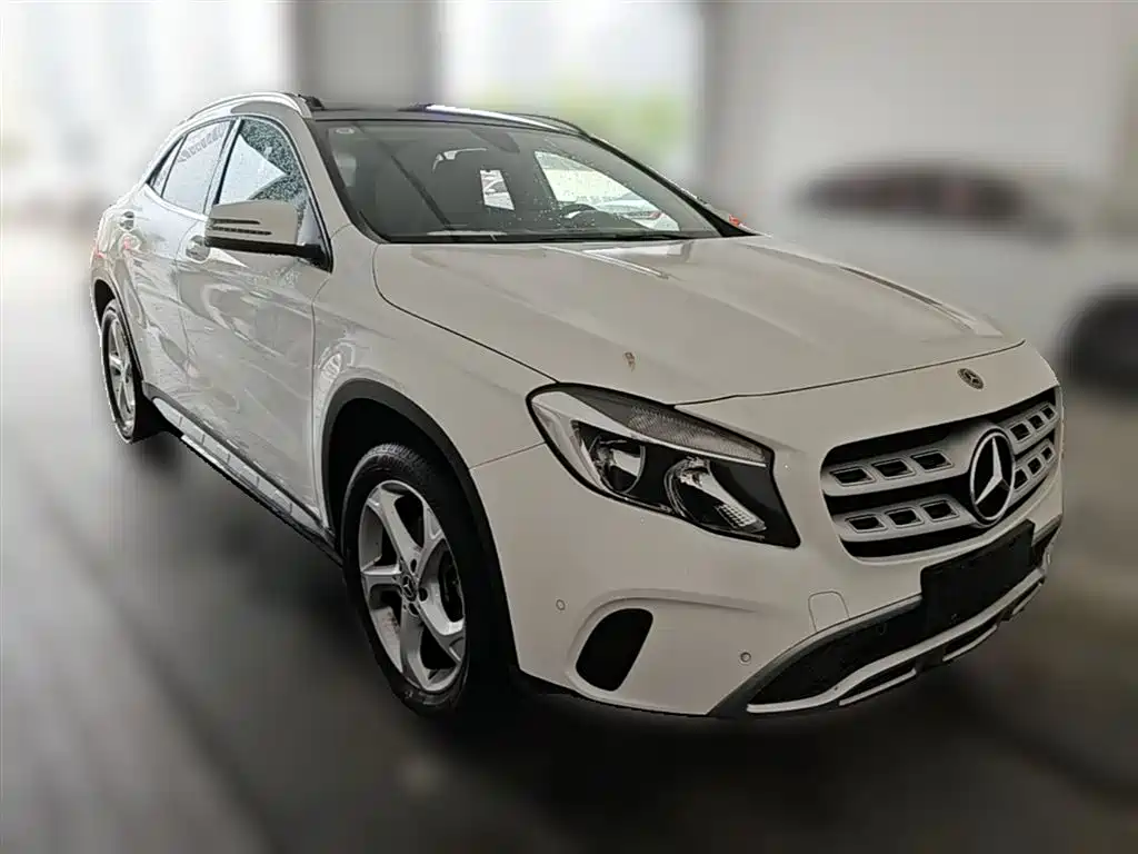 Mercedes-Benz GLA 2018 — фото 7
