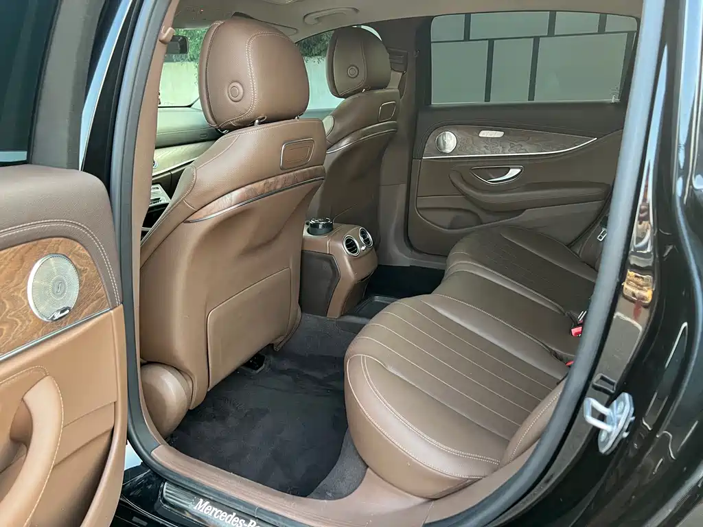 Mercedes-Benz E-Class 2019