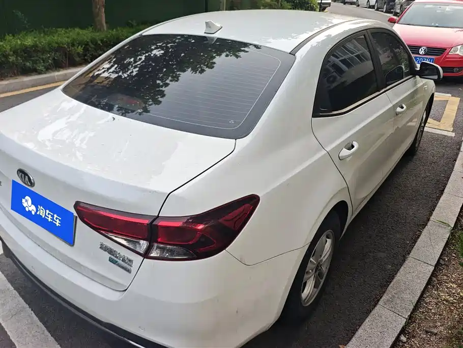Kia Forte 2020 — фото 3
