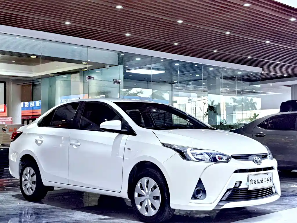 Toyota Yaris L 2019 — фото 2