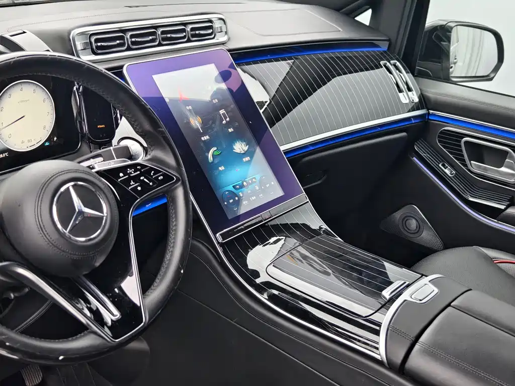 Mercedes-Benz Vito 2022 — фото 10