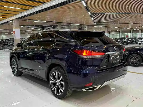 Lexus RX 2022