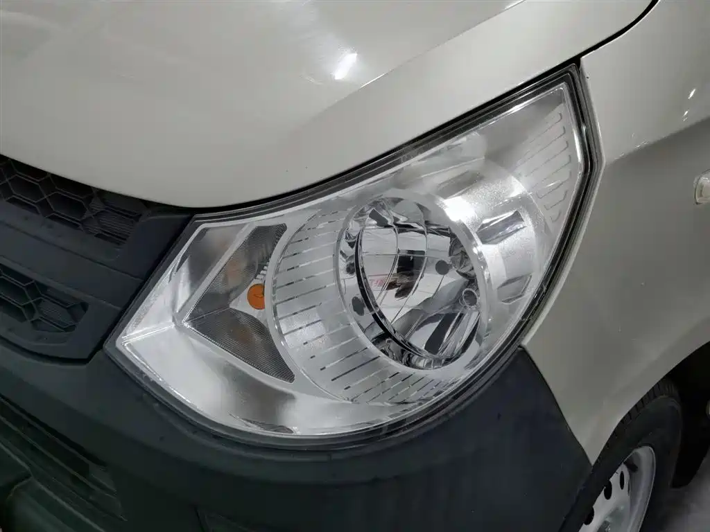 Wuling Zhiguang 2016