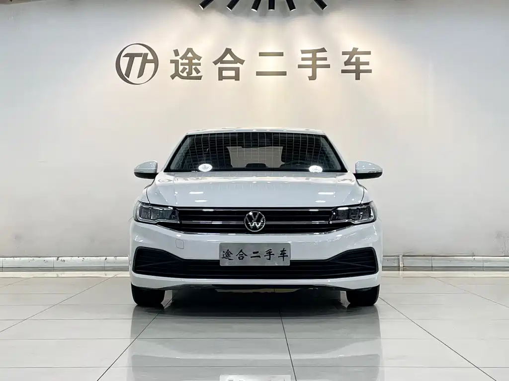 Volkswagen Bora 2021