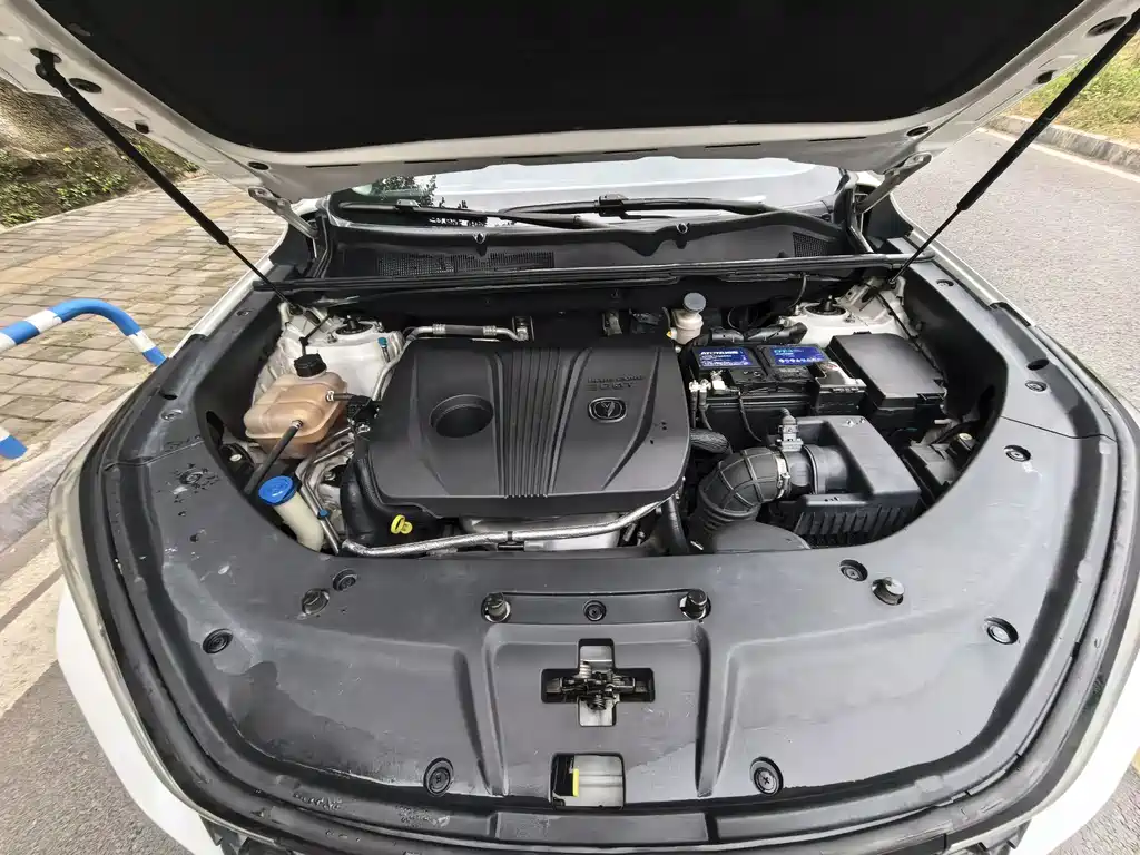 Changan CS75 PLUS 2020 — фото 16