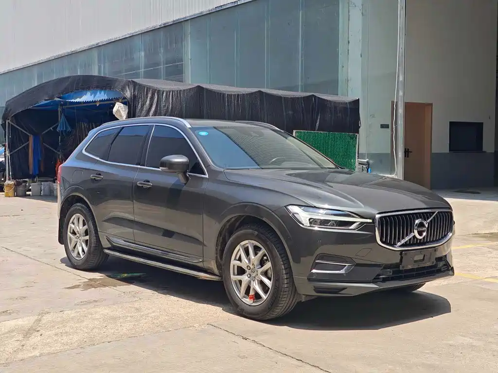 Volvo XC60 2020 — фото 3