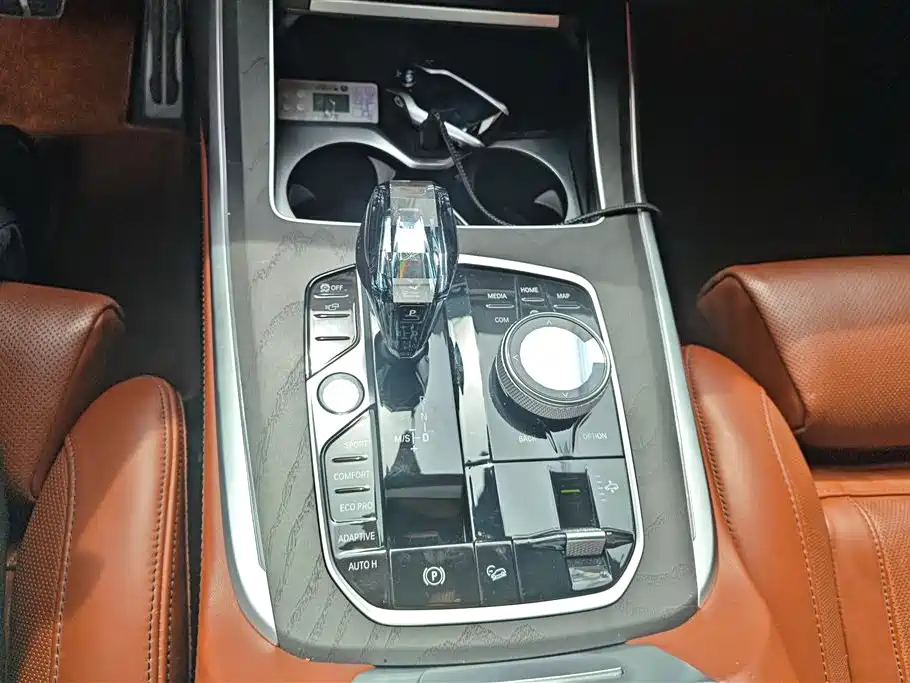 BMW X7 2022 — фото 16