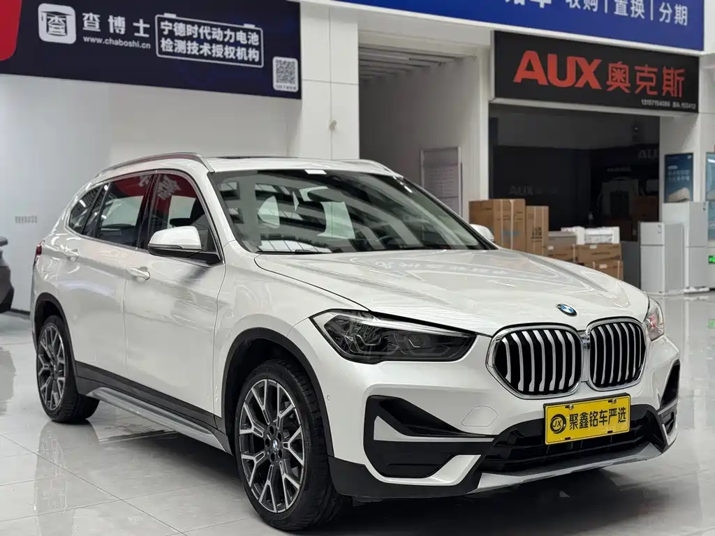 BMW X1 2020 — фото 3