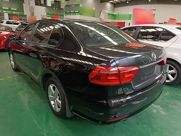 Volkswagen Lavida 2014