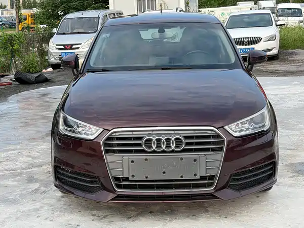 Audi A1 2016