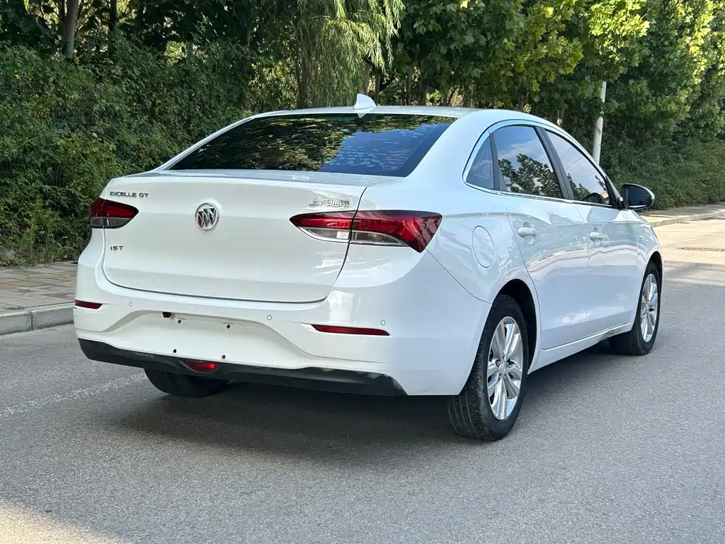 Buick Excelle 2018 — фото 14