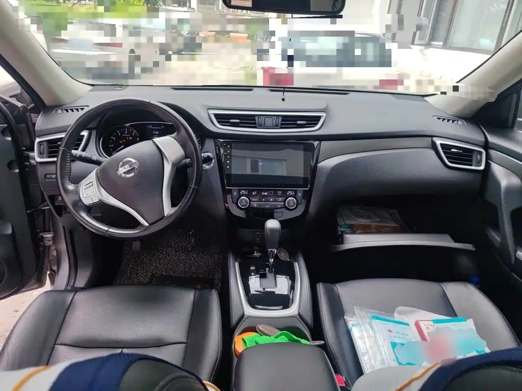 Nissan X-Trail 2016