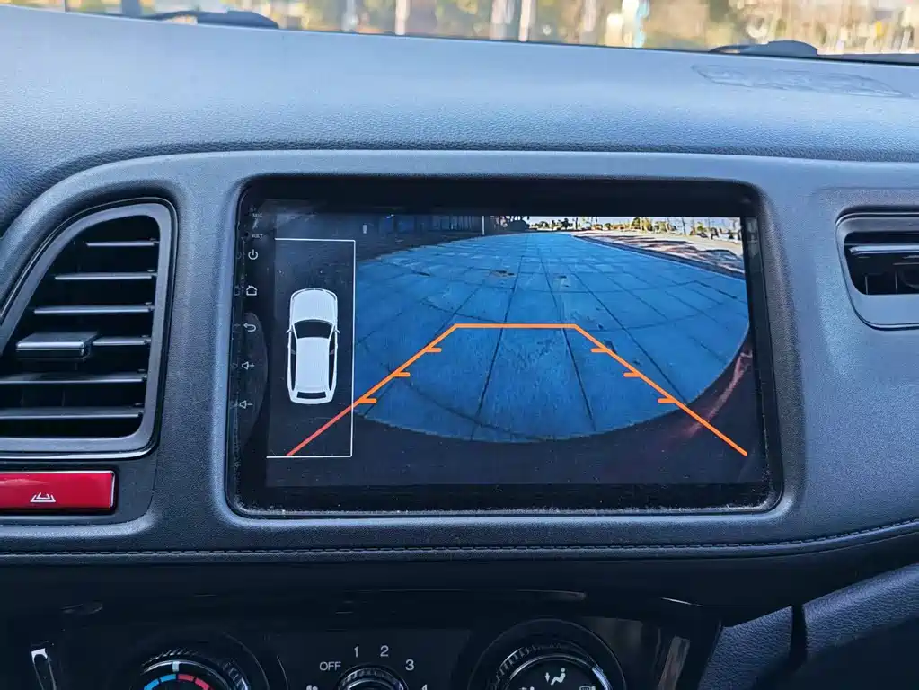 Honda Vezel 2015 — фото 15