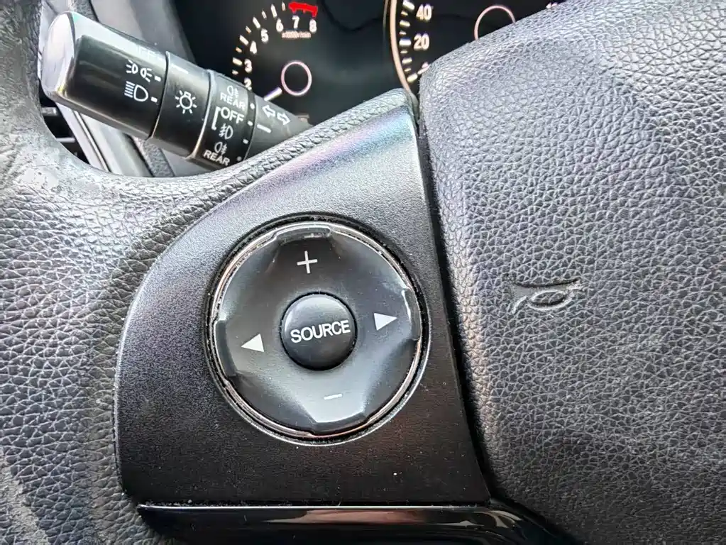 Honda Vezel 2015 — фото 10