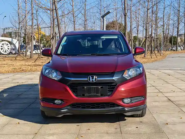 Honda Vezel 2015