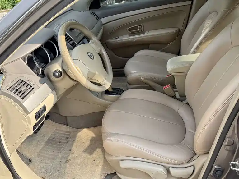Nissan Sylphy 2013
