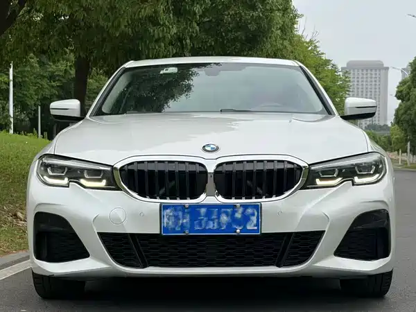 BMW 3 Series 2020