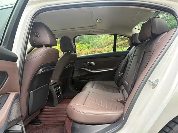 BMW 3 Series 2020