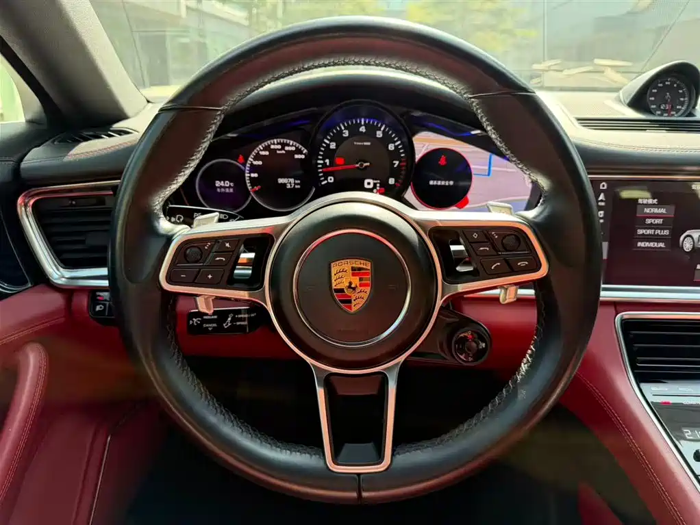 Porsche Panamera 2021 — фото 16