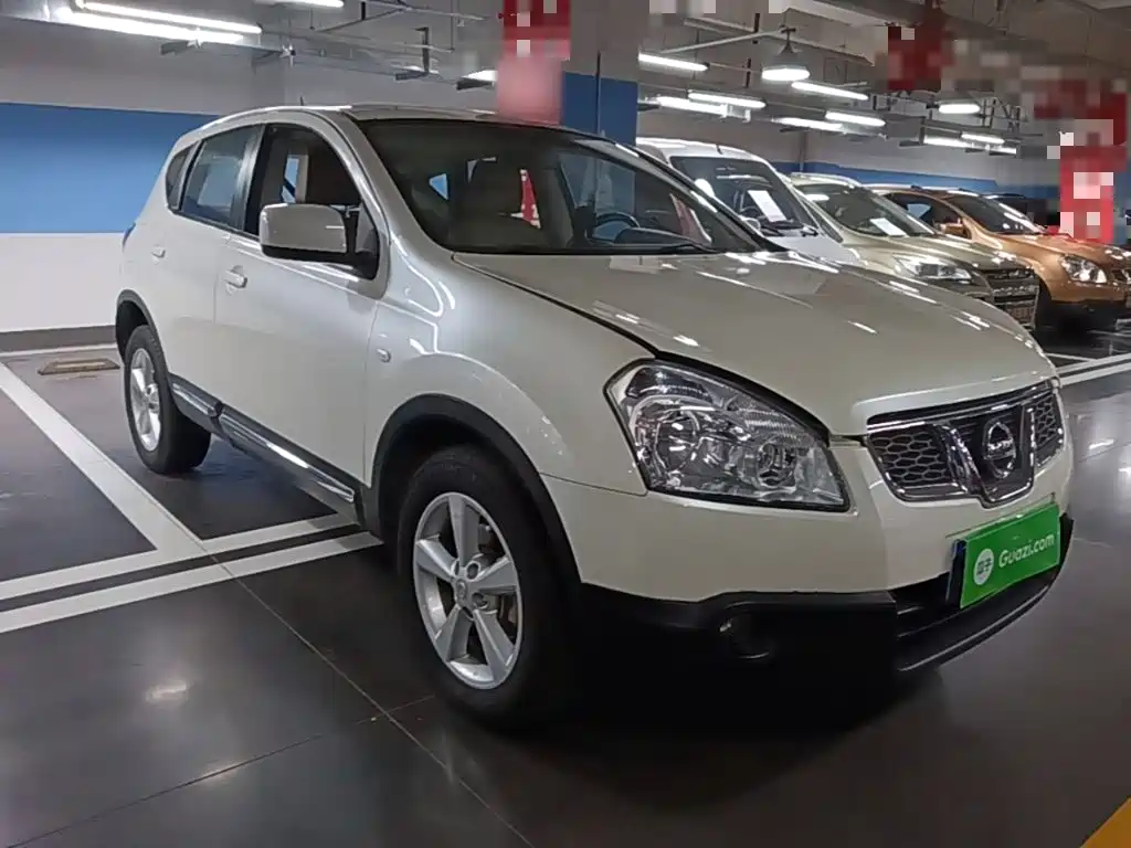 Nissan Qashqai 2015