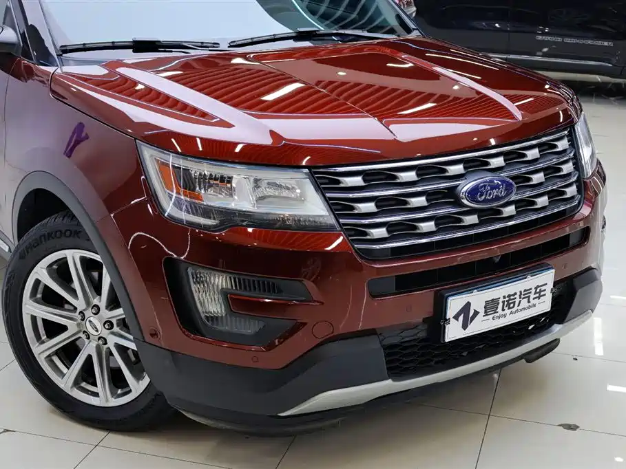Ford Explorer 2016 — фото 11