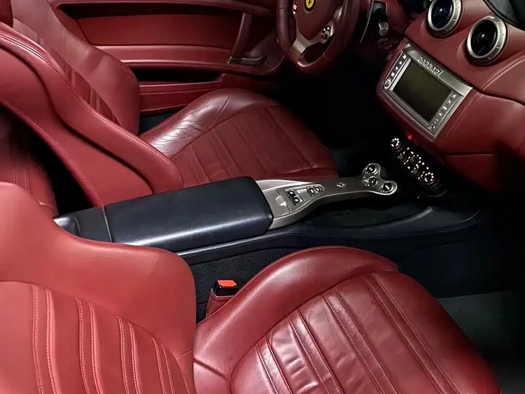 Ferrari California T 2012 — фото 9