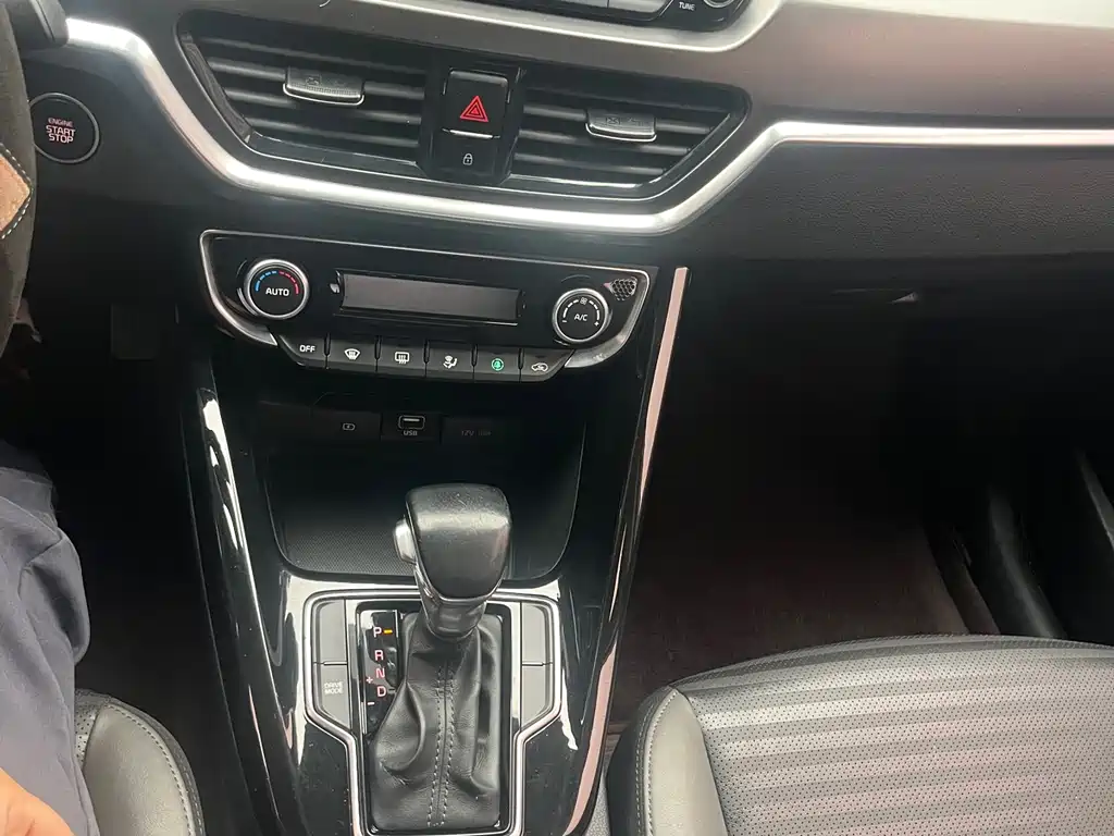 Kia Sportage 2018 — фото 13