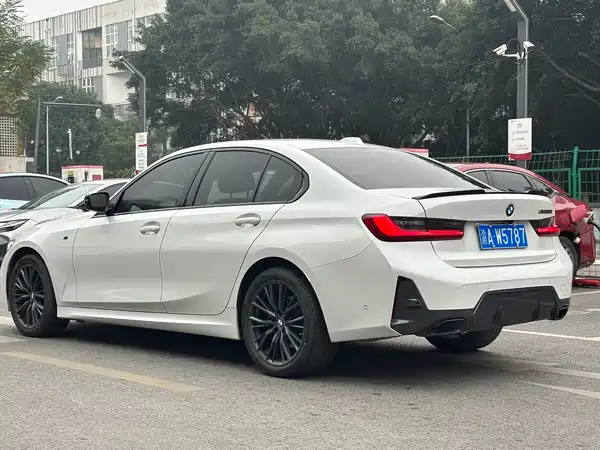BMW 3 Series 2024