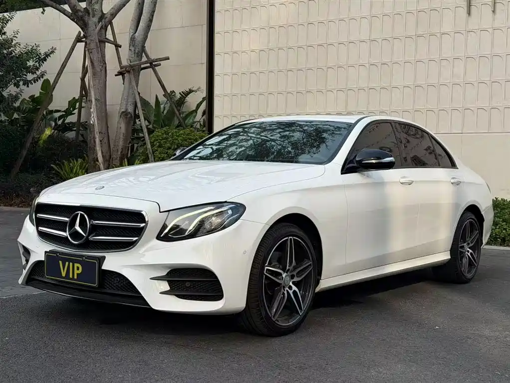 Mercedes-Benz E-Class 2017 — фото 1