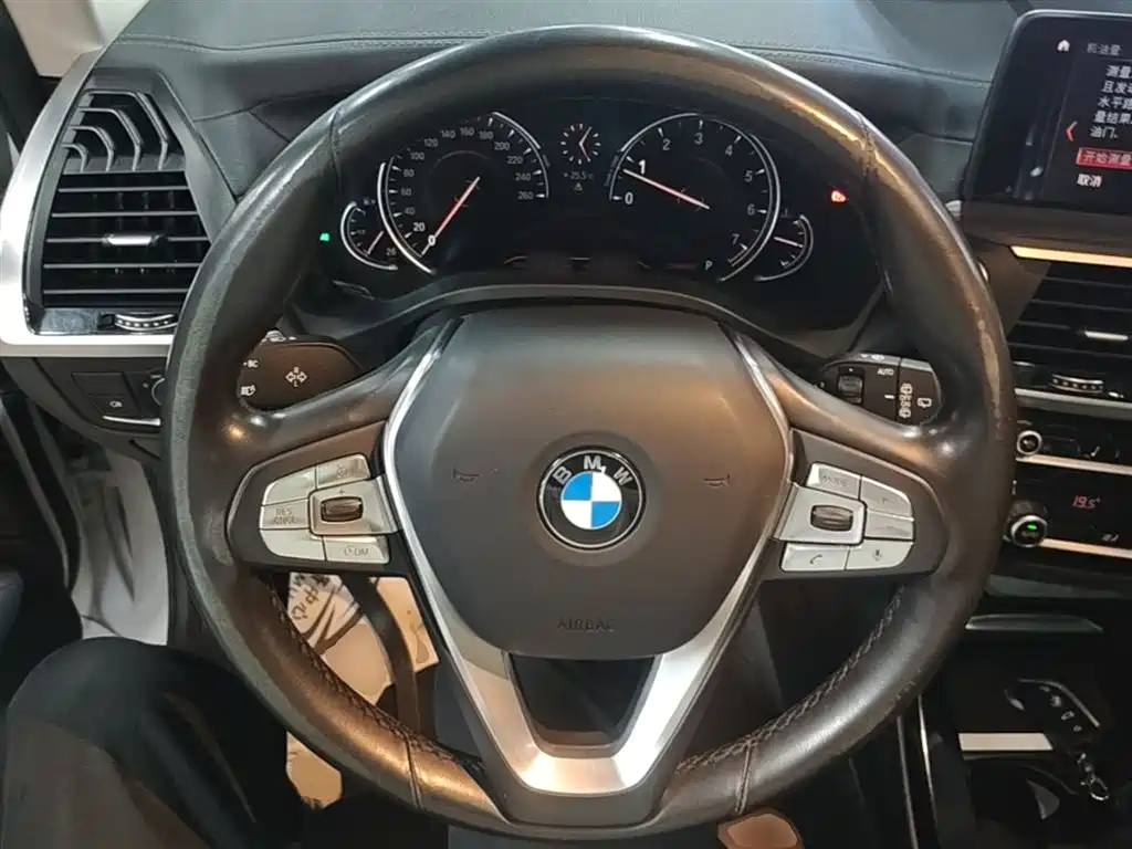 BMW X3 2019 — фото 11