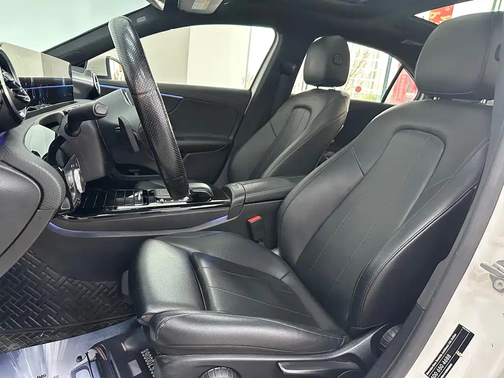 Mercedes-Benz A-Class 2020 — фото 18