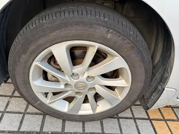 Nissan Sylphy 2013