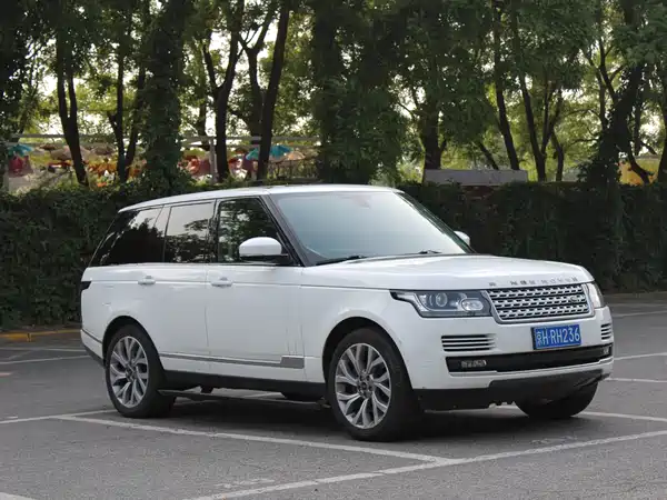 Land Rover Range Rover 2013