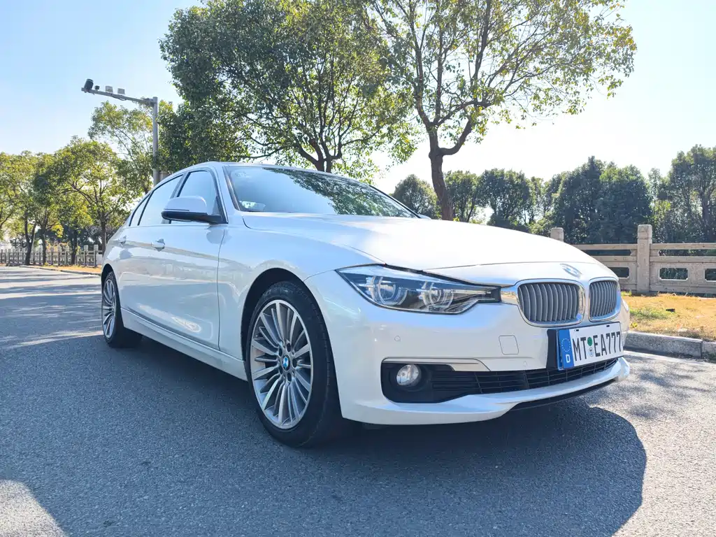 BMW 3 Series 2019 — фото 3