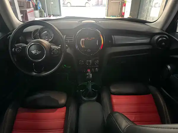 MINI 2017
