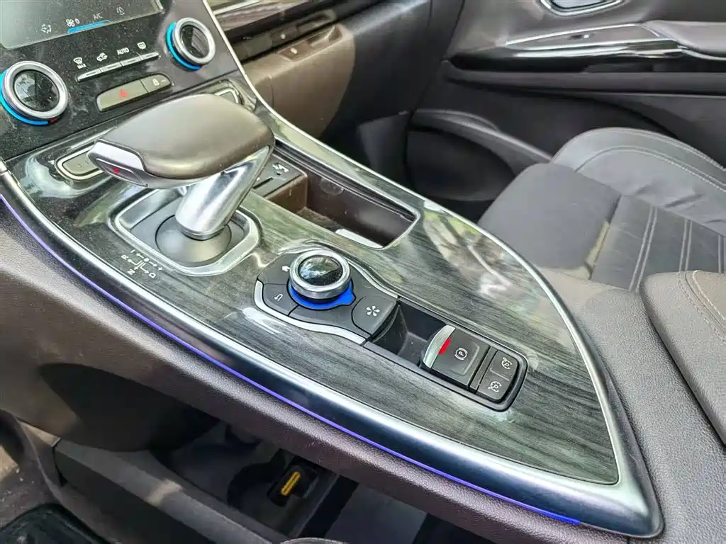 Renault Espace 2018 — фото 11