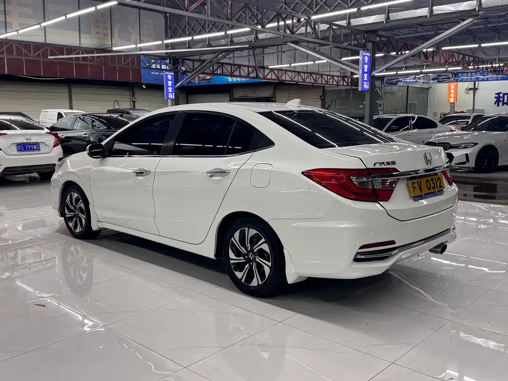 Honda Crider 2016