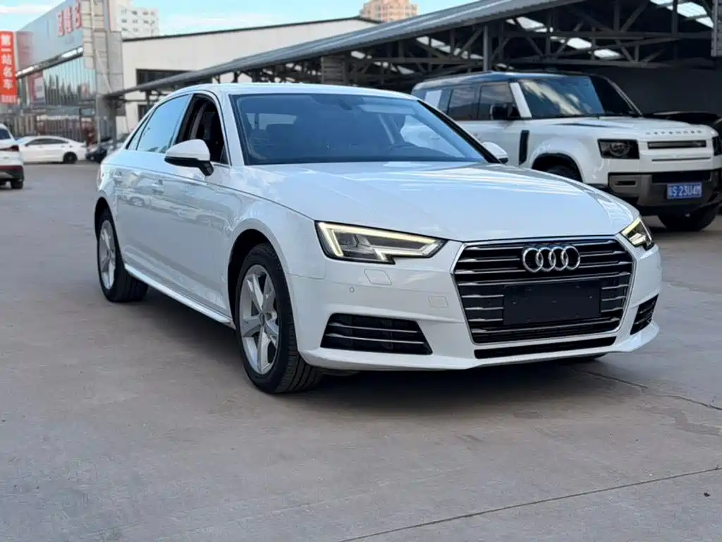 Audi A4L 2017