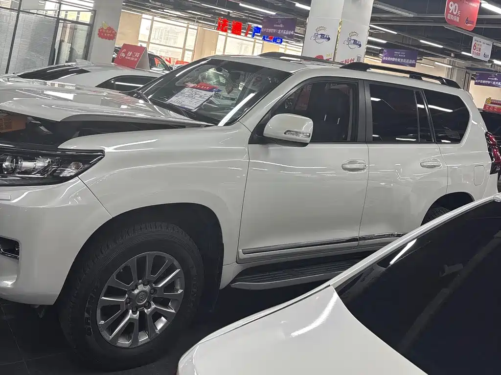 Toyota Prado 2019 — фото 3