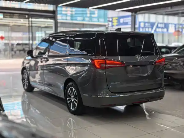 Buick GL8 2018
