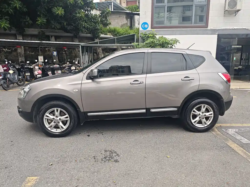 Nissan Qashqai 2013