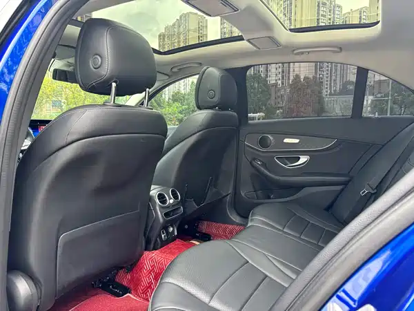 Mercedes-Benz C-Class 2020