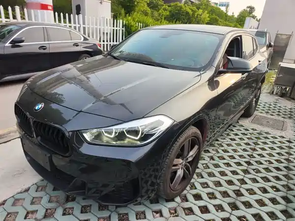 BMW X2 2021